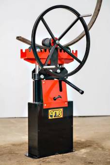 Трубогиб-профилегиб АПВ 8 универсал Трубогиб-профилегиб АПВ 8 универсал